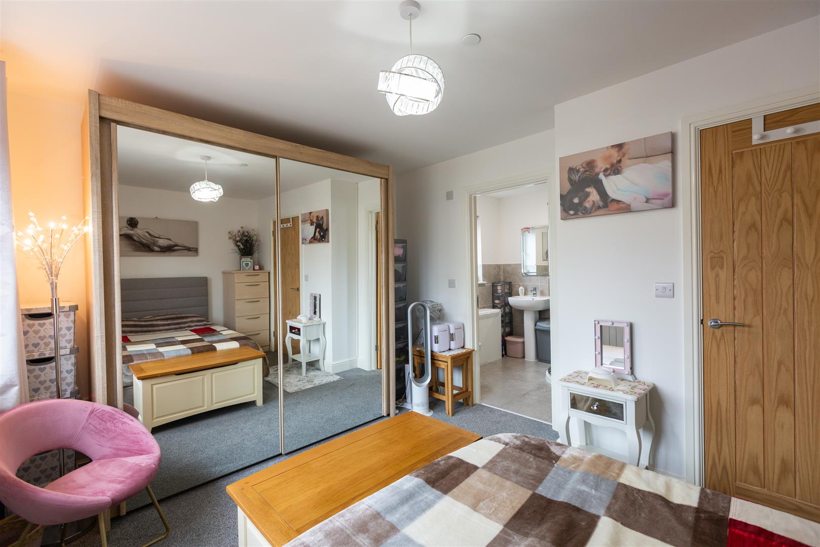 Clos Clemment, Five Roads, Llanelli, SA15 5YQ